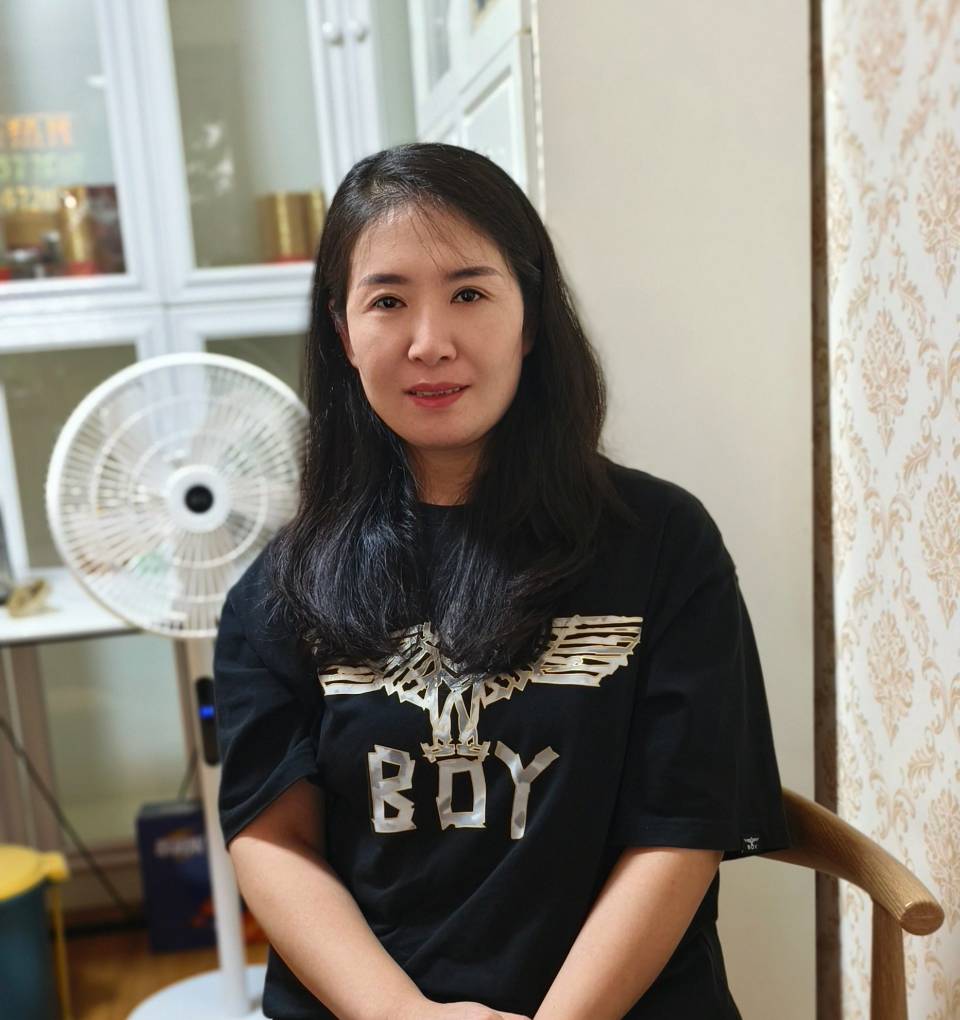 董女士