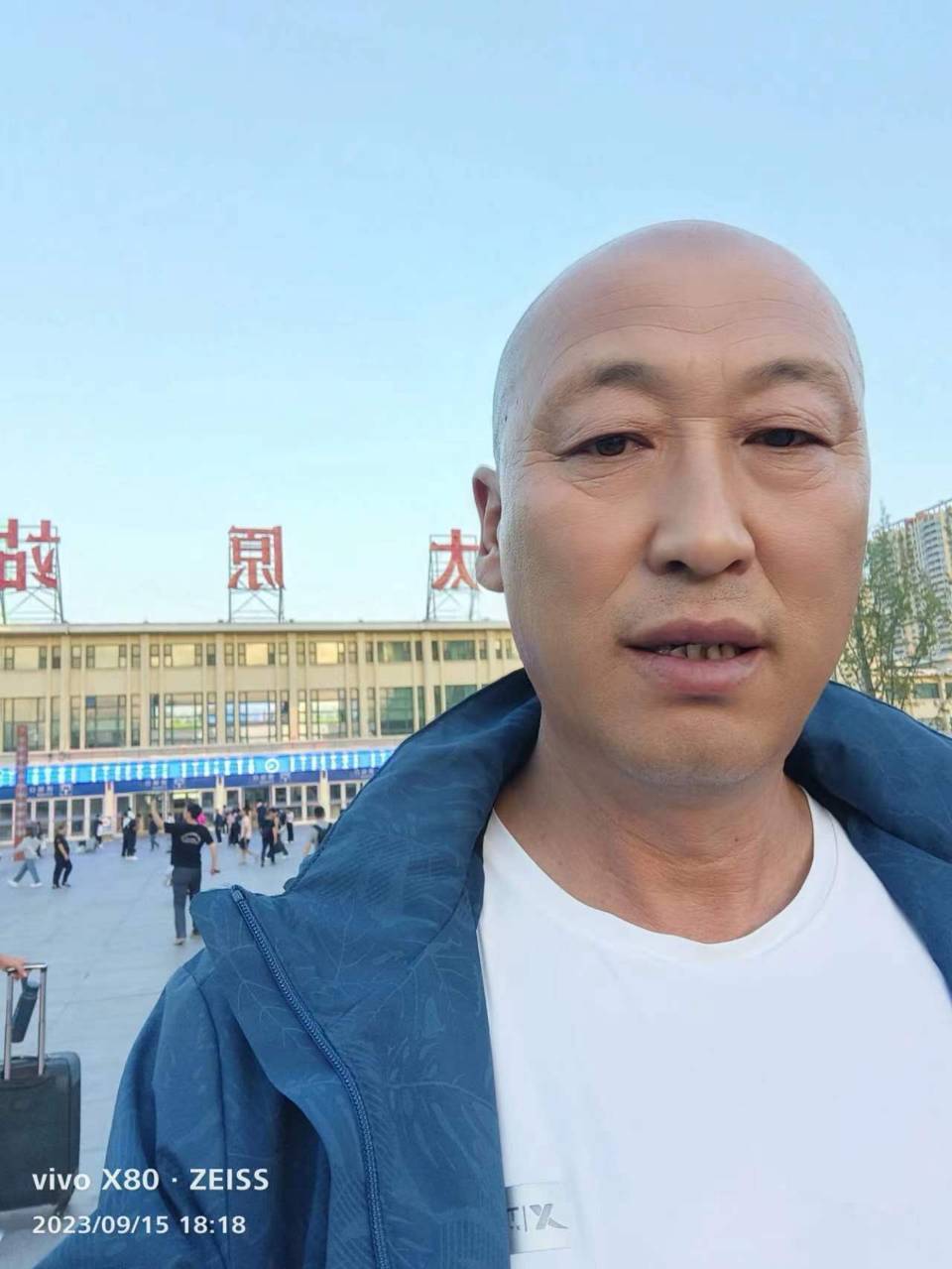 毕士杰
