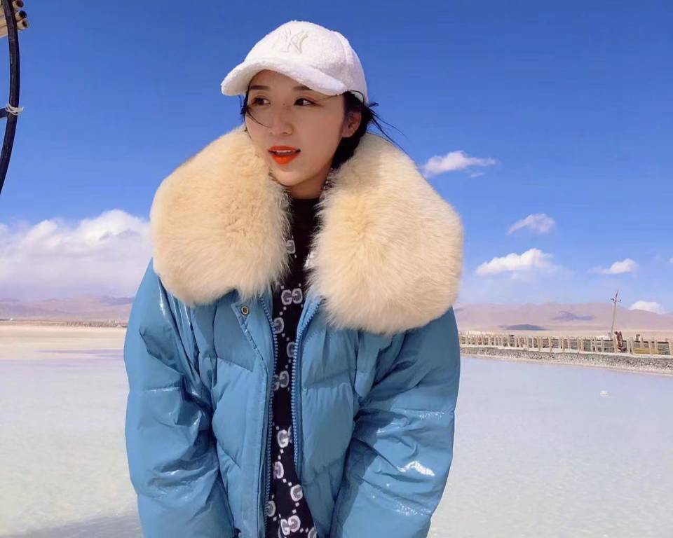 潘薇