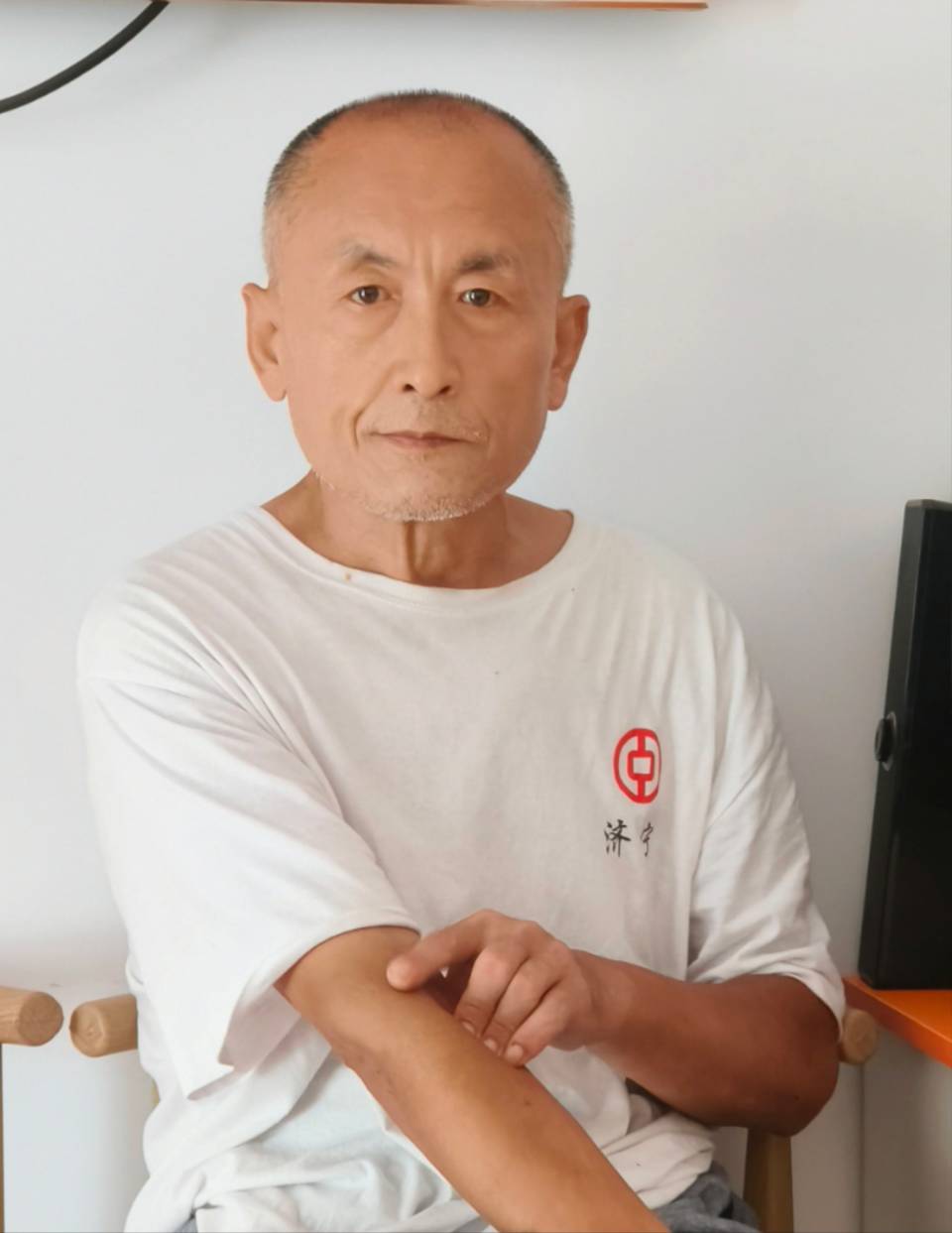 王强