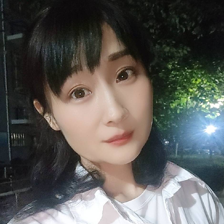 冯女士