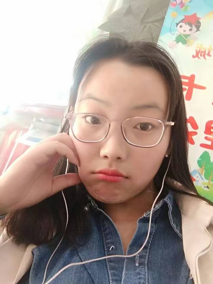张女士