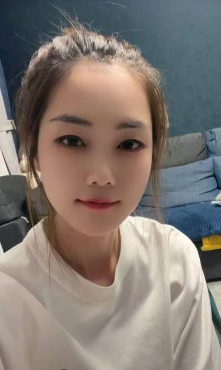 张女士