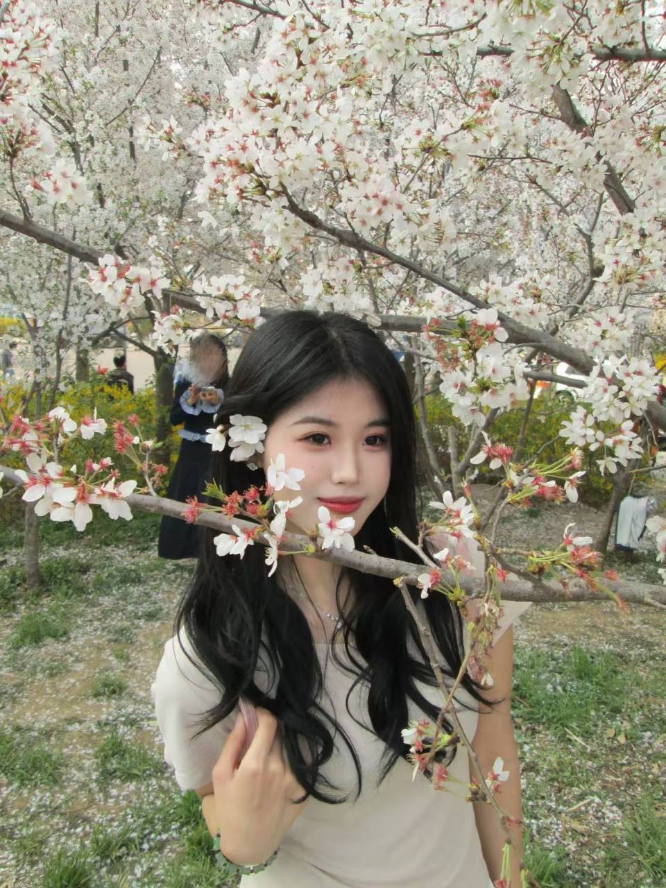 欣然