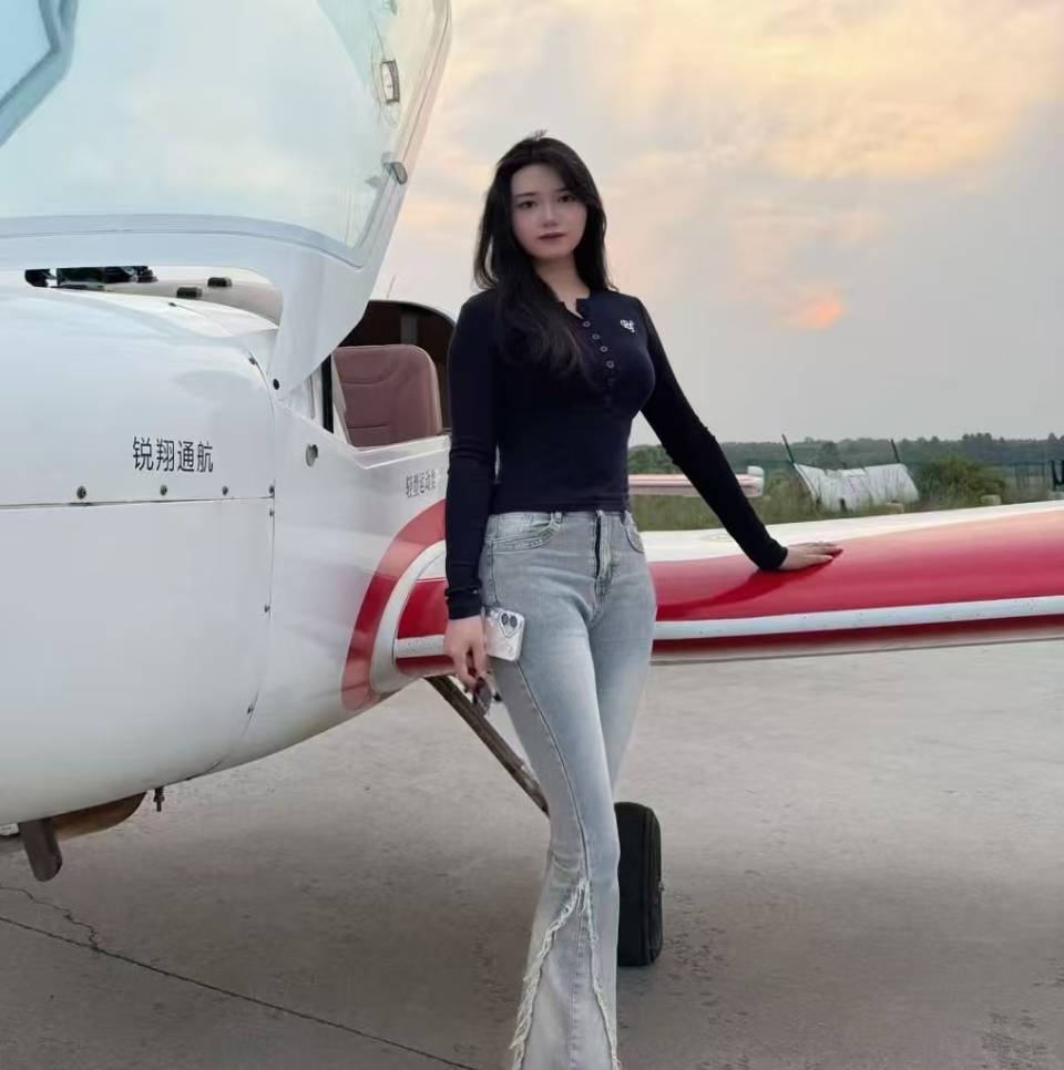 李晓萱