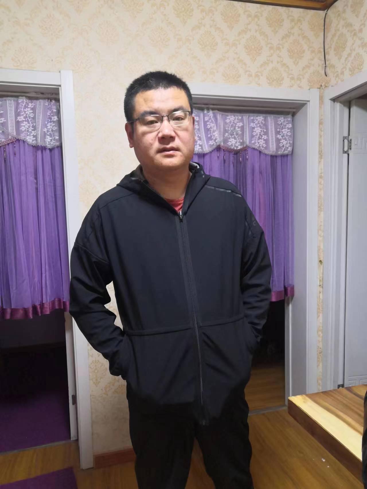 李先生